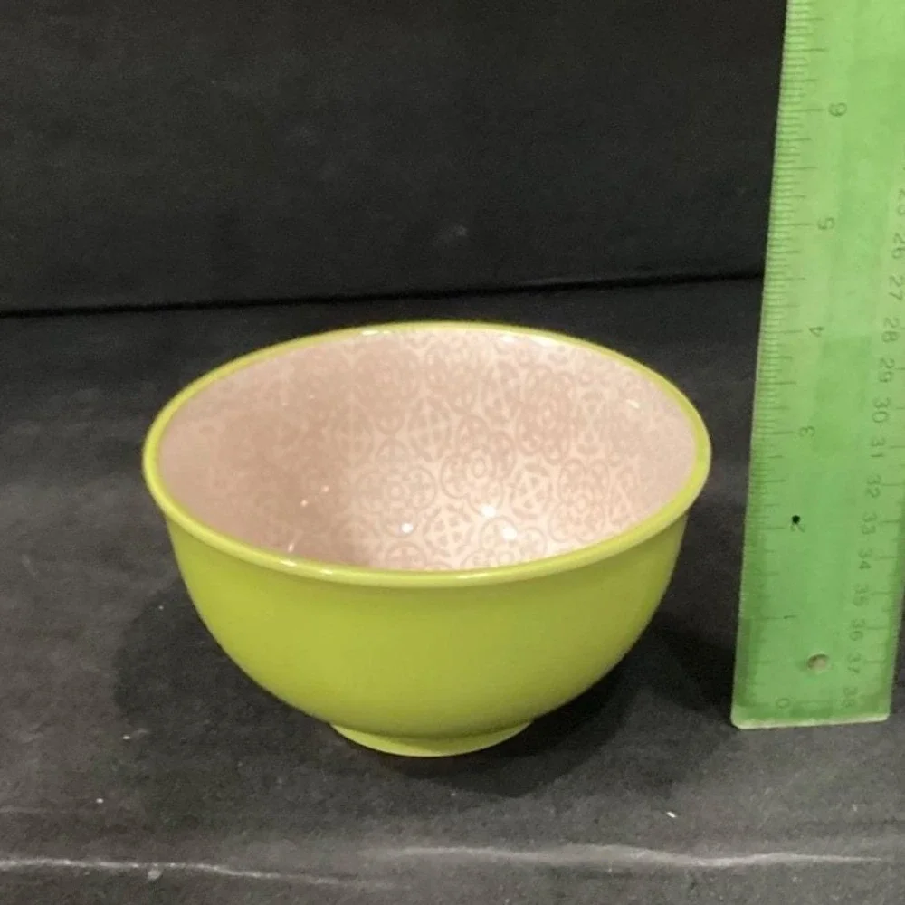 Jameson & Tailor Lime Green Cereal Bowls, Set of 3, Vintage Boutique Kitchenware